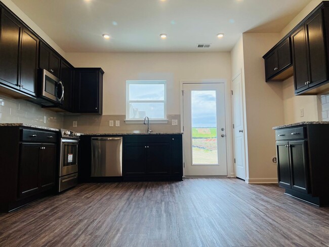 Building Photo - McKeesport Subdivision - Shelbyville