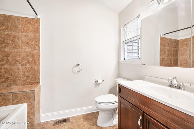 Building Photo - 13 Canidae Ct