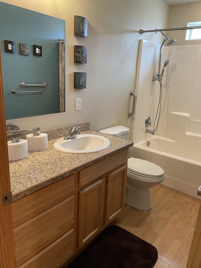 Building Photo - 114 Jackson Peak Dr