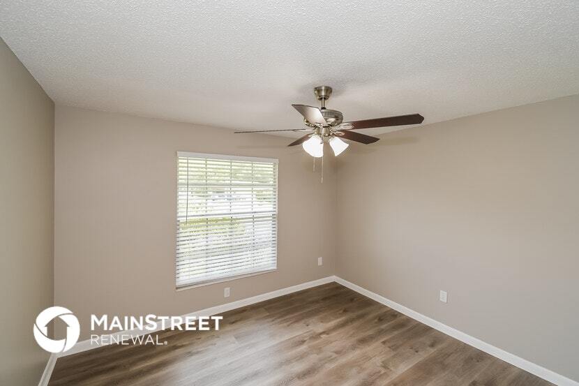 Building Photo - 1523 Lavilla Dr N