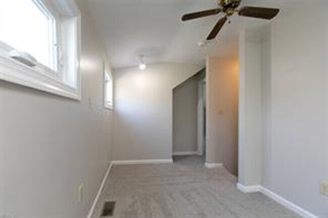Building Photo - Call Sabrina at 757-767-0767 for more information