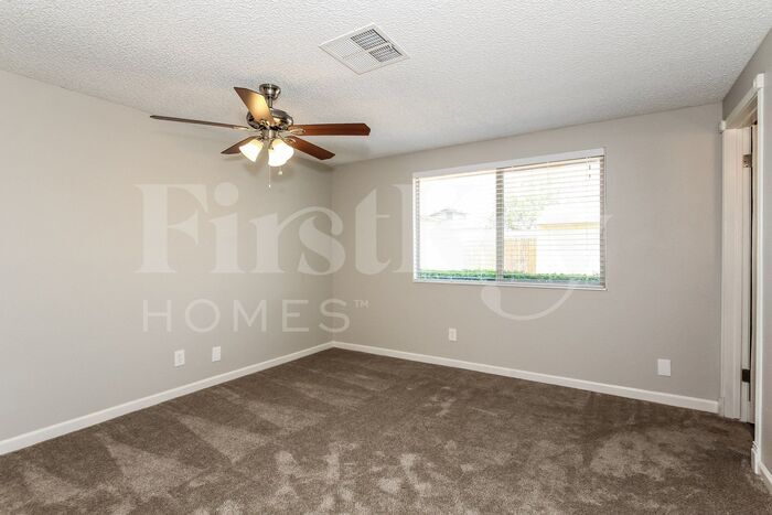Building Photo - 6128 W Karen Lee Ln