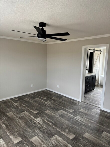 Building Photo - 286 Patriot Ln