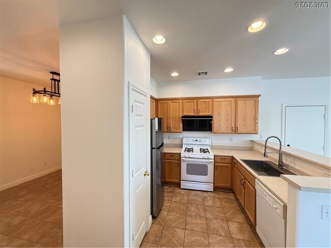 Building Photo - 9797 W Hanover Grove Ave