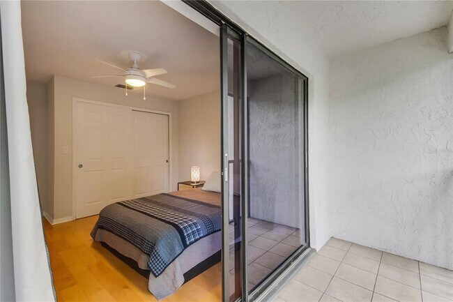 Building Photo - 720 Killarney Bay Ct