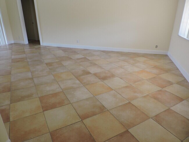 Building Photo - 4529 Square Lake Dr
