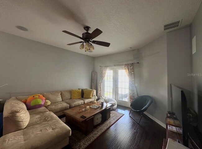 Building Photo - 15245 Stonebriar Way