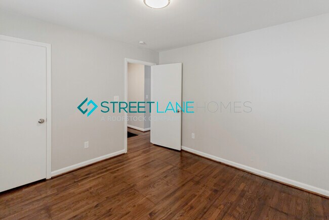 Building Photo - REDUCED! Charming 3 bedroom home in Birmin...