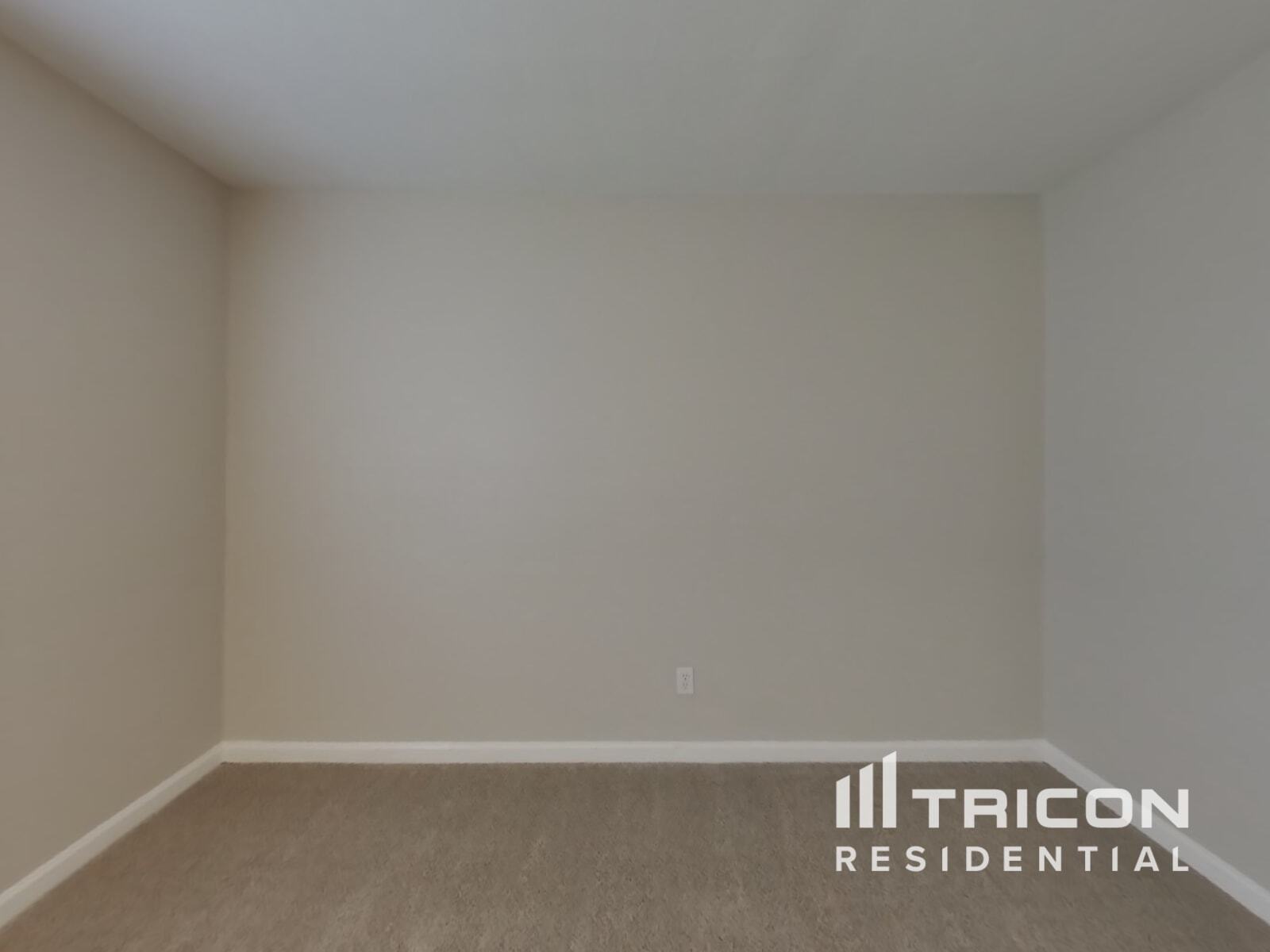 Building Photo - 9722 Spruce Ridge Dr