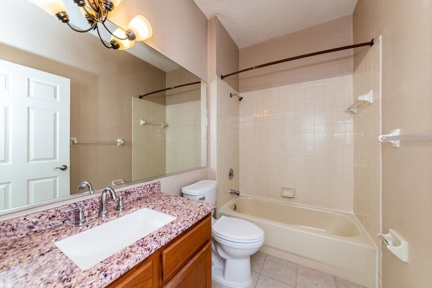 Building Photo - 12336 Hollybush Terrace