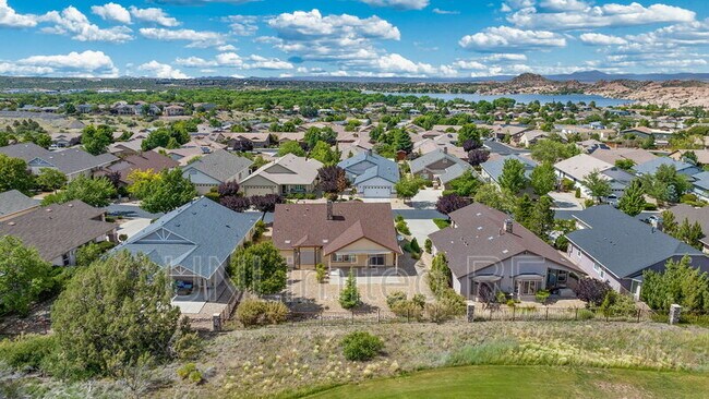 Building Photo - 1371 Kwana Ct