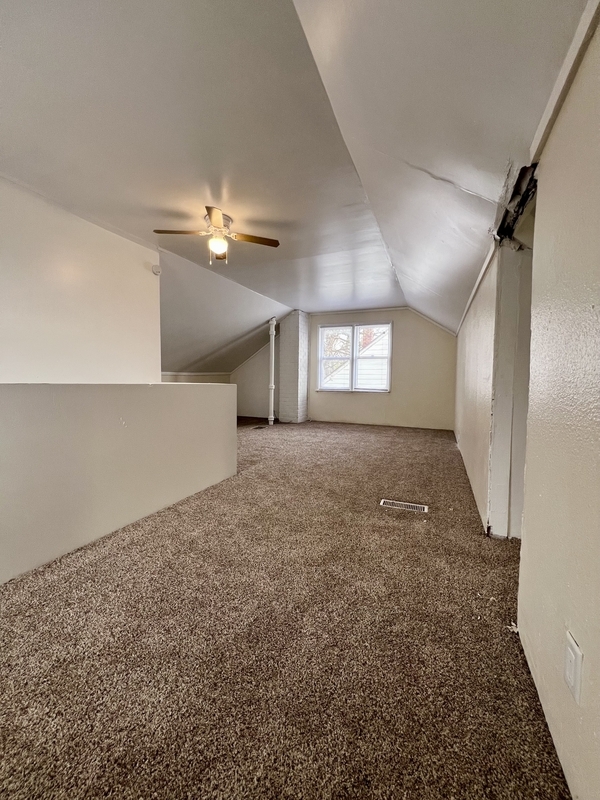Building Photo - 8875 Pierson St