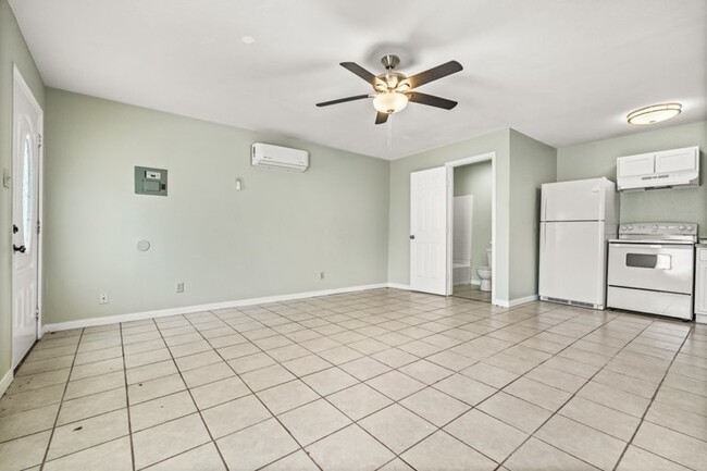 Building Photo - 1519 Schley Ave