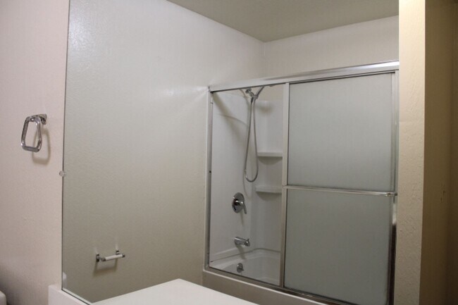 Building Photo - 3430 San Pablo Dam Rd