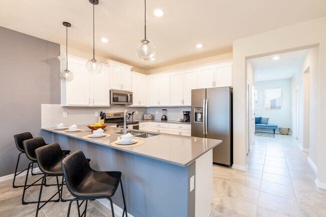 Building Photo - 1131 Challenge Dr