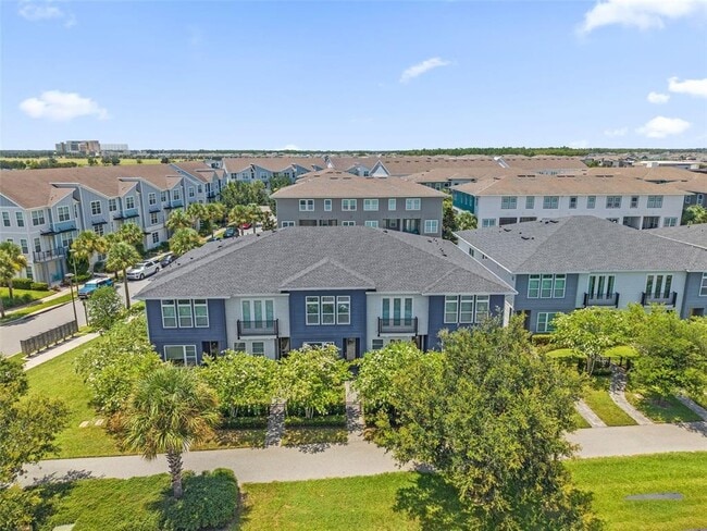 Building Photo - 8629 Tavistock Lakes Blvd