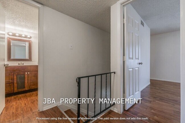 Building Photo - 1764 Farleigh Ct