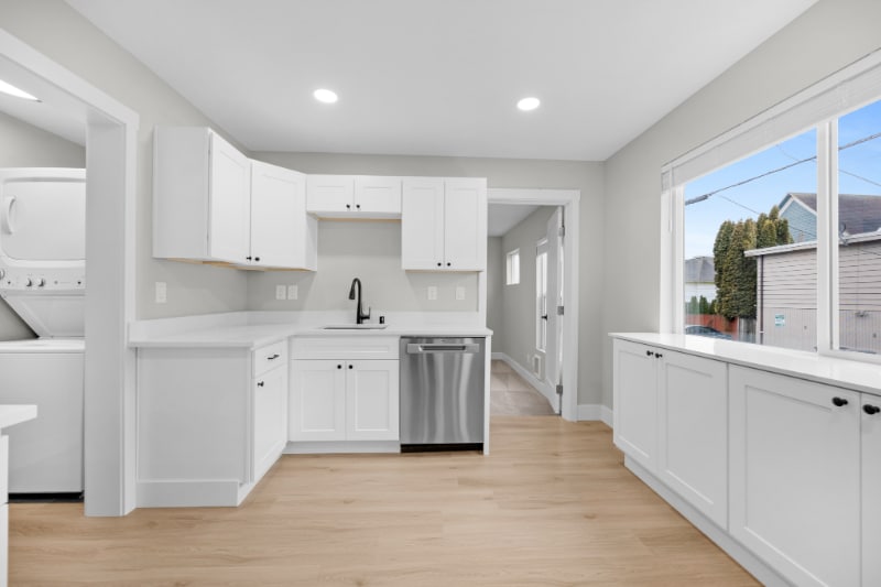 Building Photo - 1412 23rd St