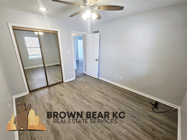 Building Photo - 5319 NW 87th St