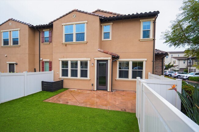 Building Photo - 16421 Veridian Cir