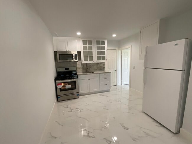 Building Photo - 3007 Georgia Ave