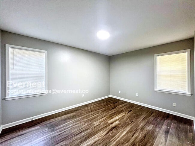 Building Photo - 5728 Choctaw Dr