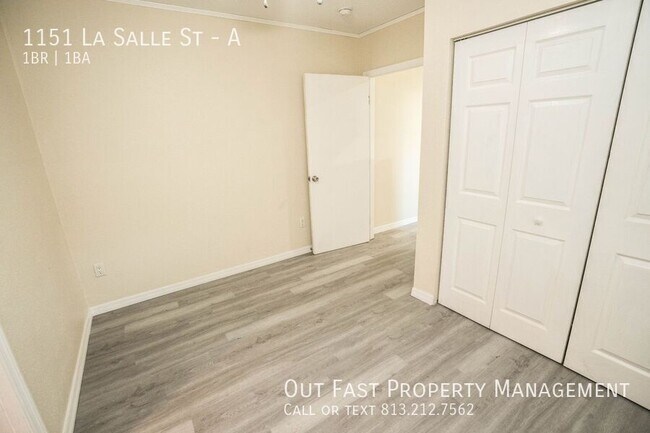 Building Photo - 1151 La Salle St