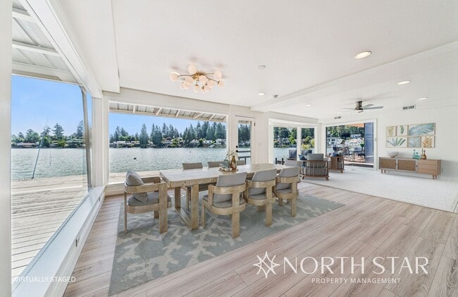 Building Photo - Newly renovated stunning lakefront home.
