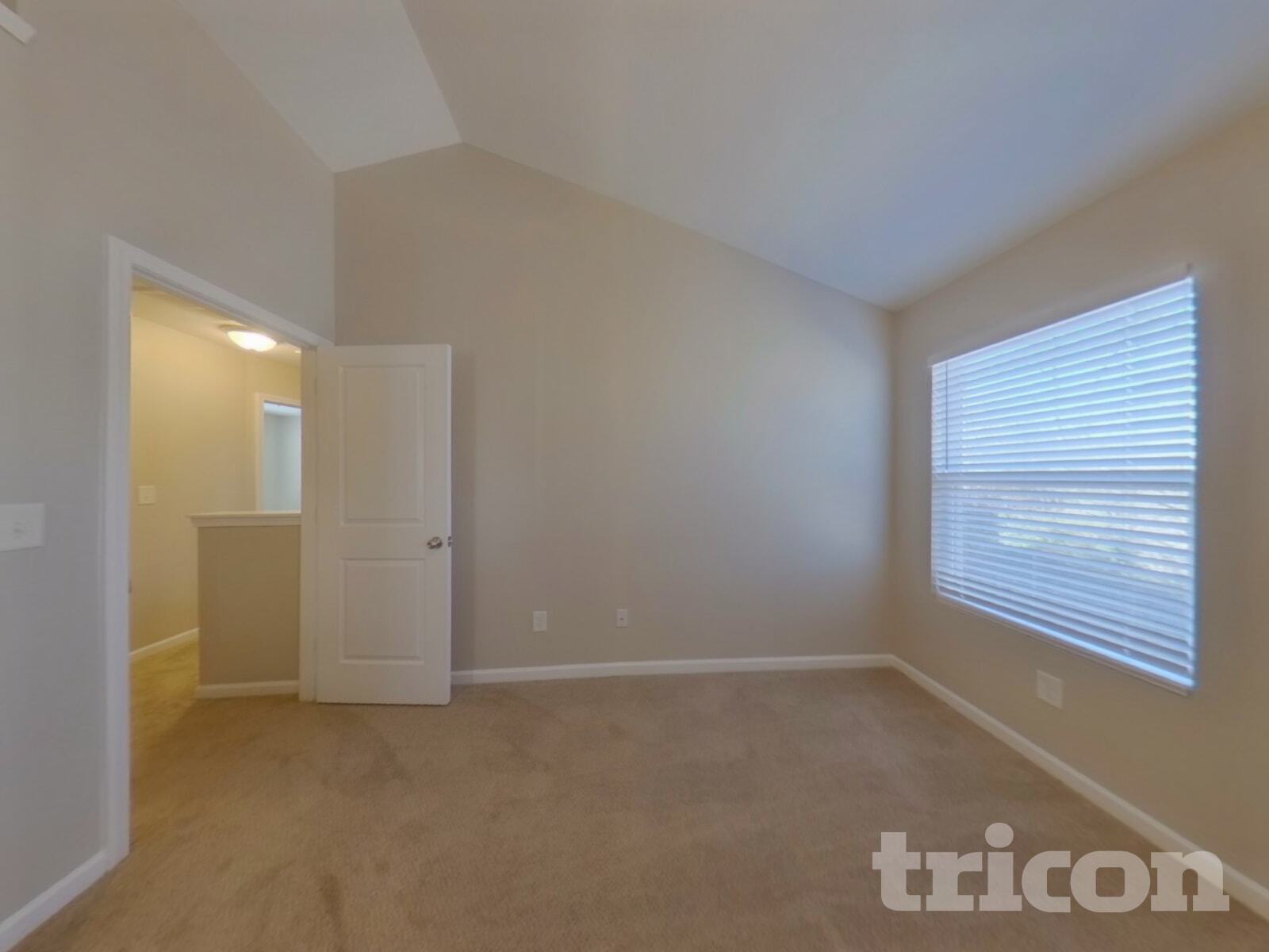 Building Photo - 9425 Macquarie Ln