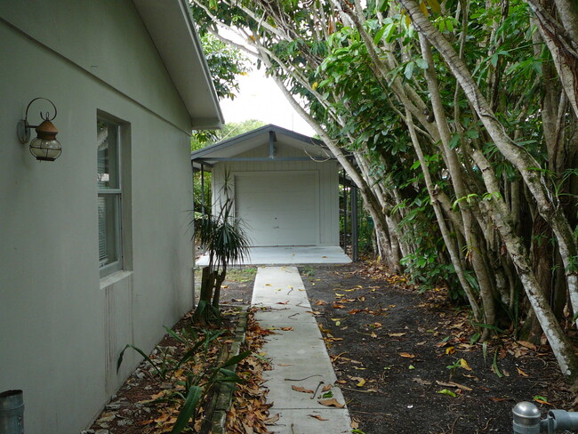 Building Photo - 1709 Coronado Ave