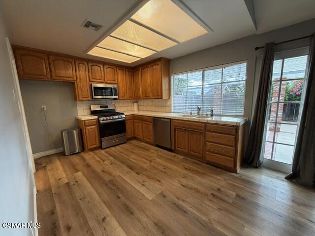 Building Photo - 2163 Timberlane Ave