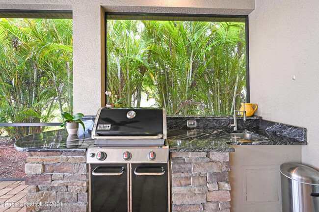 Building Photo - 3290 Levanto Dr