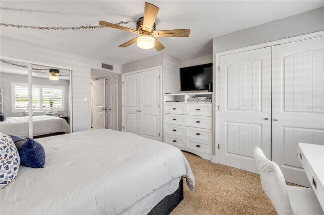 Building Photo - 2100 N Peninsula Ave