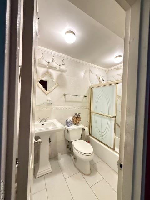 Building Photo - 868 E 95th St