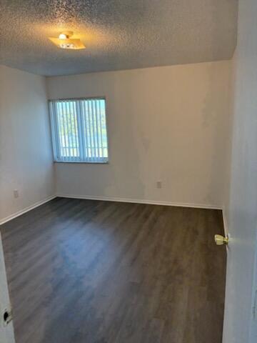 Building Photo - 800 N Fiske Blvd