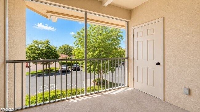 Building Photo - 13100 Bella Casa Cir