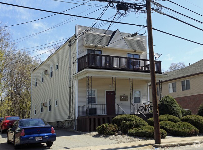 Building Photo - 71-73 Winn St