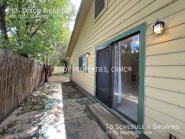 Building Photo - "Charming 3-Bedroom San Antonio Home with ...