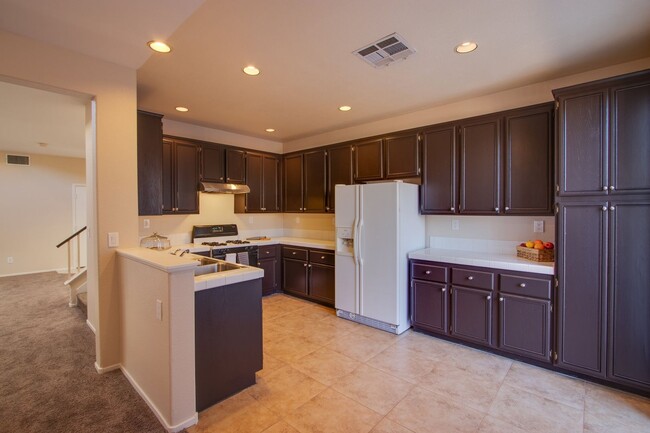 Building Photo - Summerlin west home