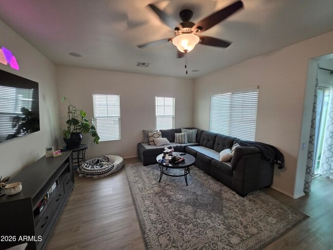 Building Photo - 2170 Scully Dr