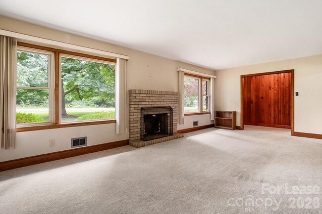 Building Photo - 6510 Pleasant Grove Rd