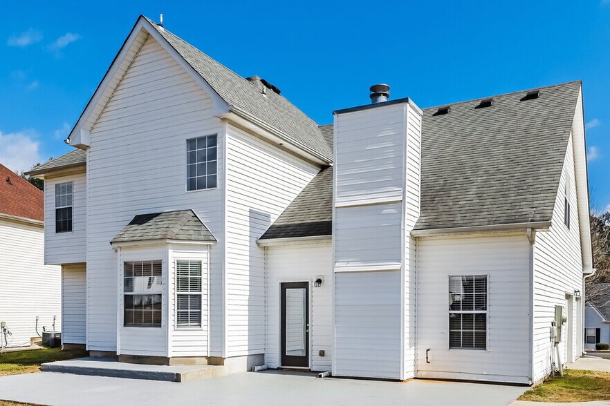 Building Photo - 2517 Mead Ct