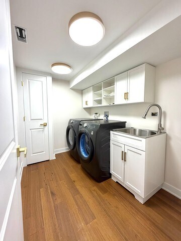 Building Photo - 830 Deerfield Rd