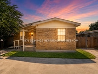 Building Photo - 313 Forby Ave