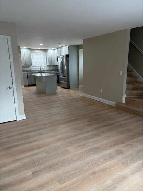 Building Photo - 1465 Hooksett Rd