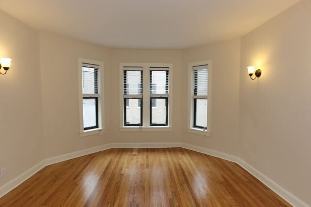 Building Photo - 4041 N Ashland