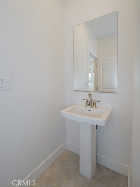 Building Photo - 1645 Hornet Dr