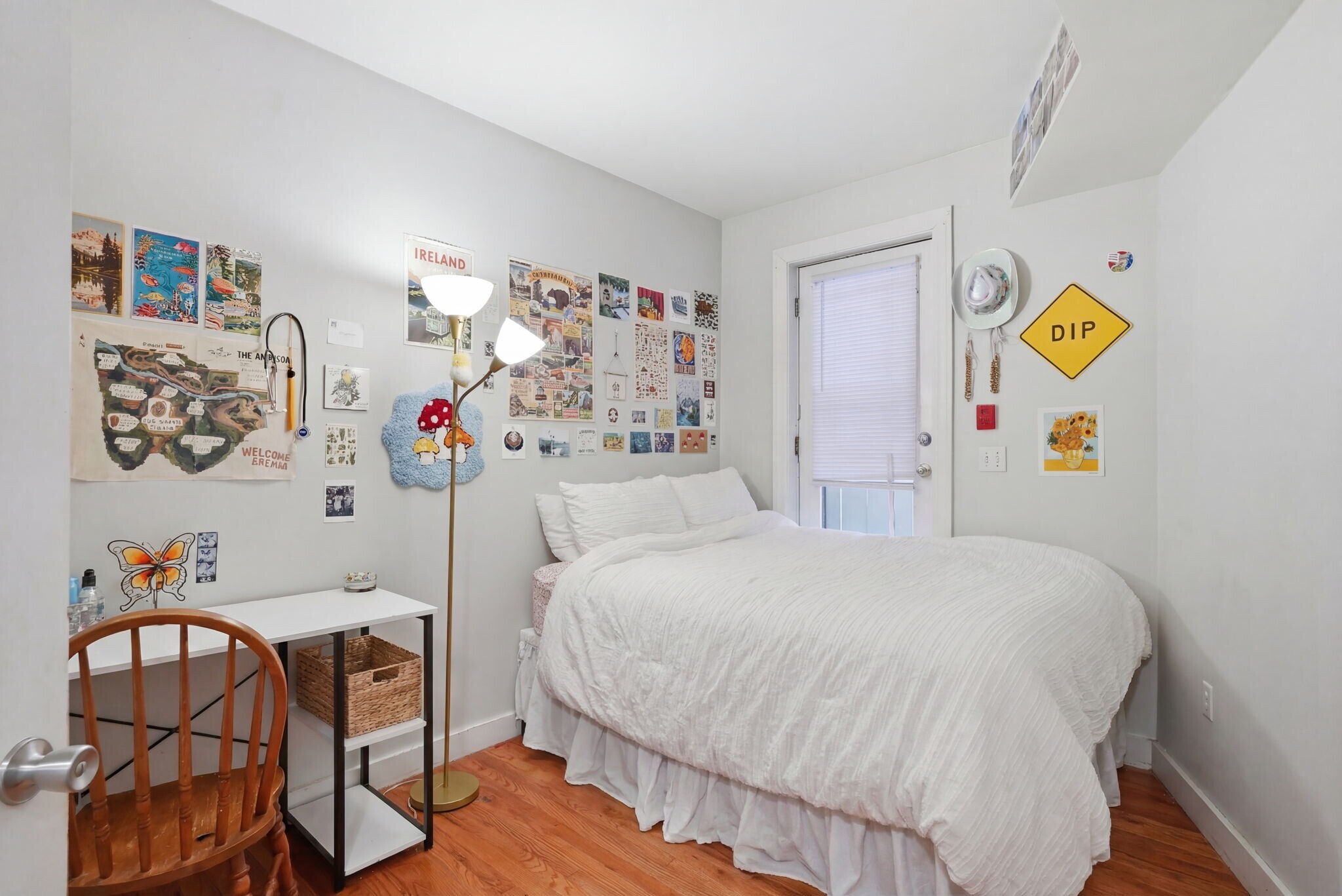 Building Photo - 20 Symphony Rd