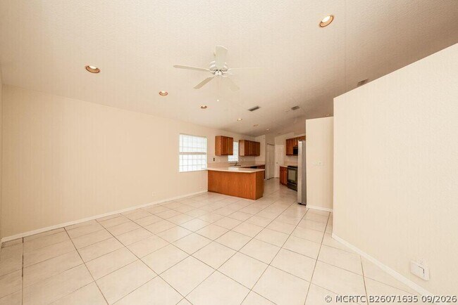 Building Photo - 11034 Harbour Springs Cir
