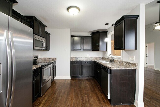 Building Photo - 2329 Spike Ct